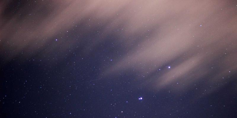 体育用品选购指南：从奥思龙健身器材看行业发展趋势