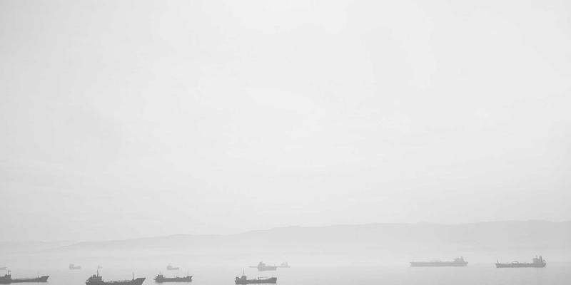 滑雪装备进阶指南：单板与双板固定器角度如何塑造你的滑行风格